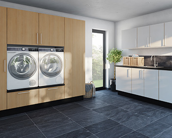 Eg træstruktur og hvid med eg kant